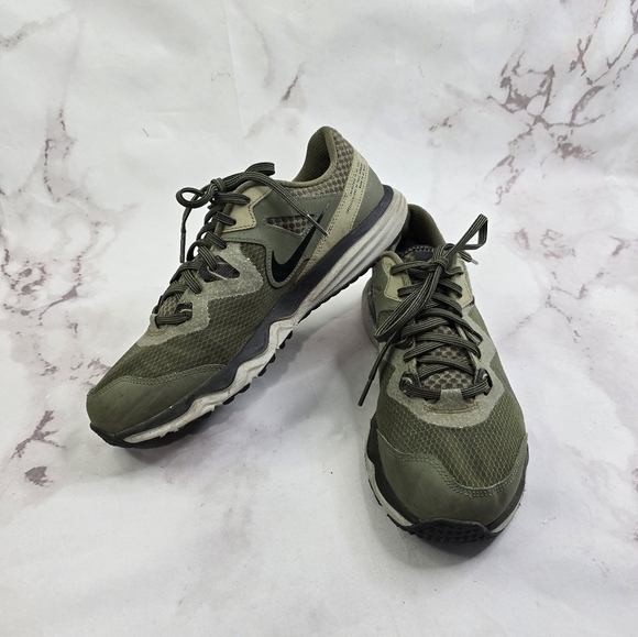 Nike Trail Mens 9 Juniper CW3808-200 Green Lace Up Low Top Running Shoe Sneaker - Picture 1 of 14